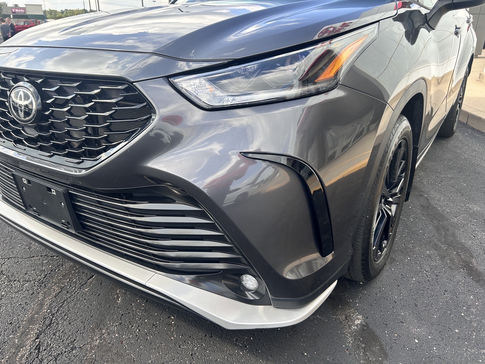 2023 Toyota Highlander XSE photo 6