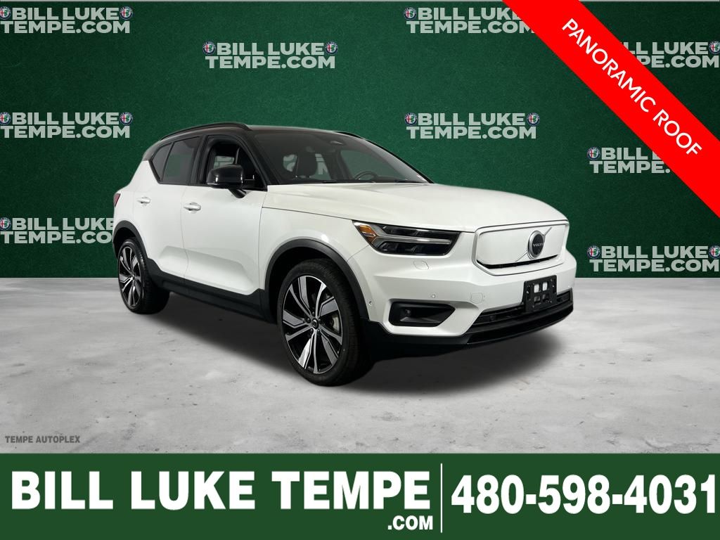 2022 Volvo XC40