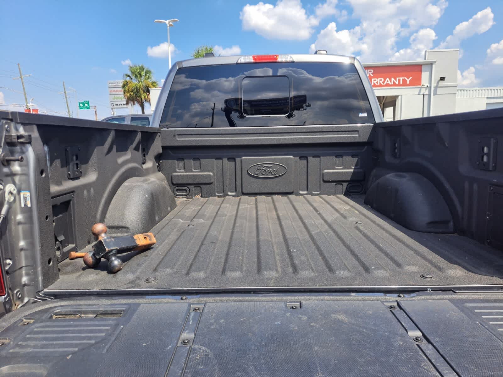 2024 Ford F-150 XLT photo 23