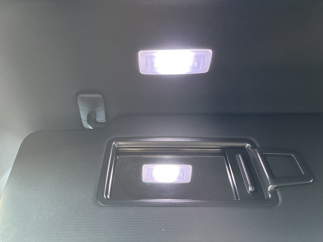 2024 Volkswagen Tiguan SEL R-Line Black photo 50