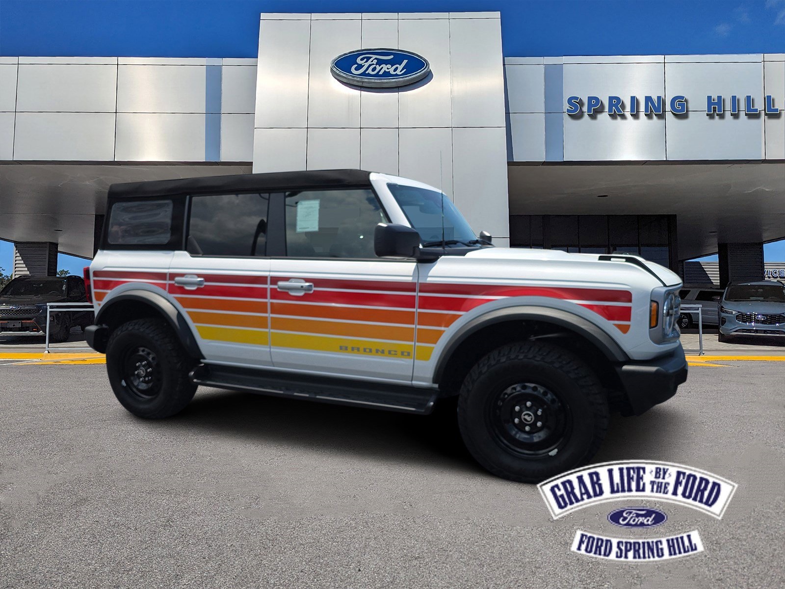 2025 Ford Bronco 4-Door Big Bend's photo