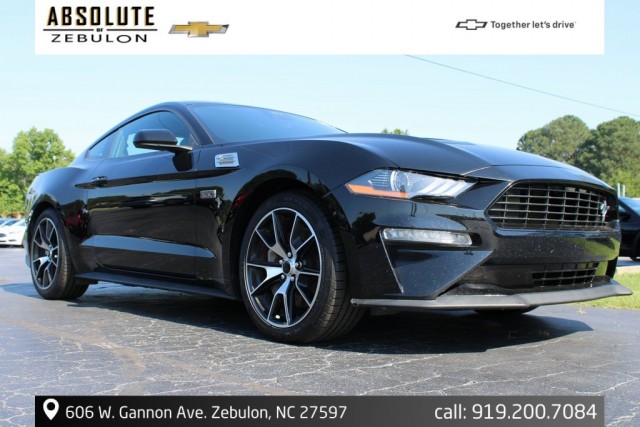 2021 Ford Mustang EcoBoost
