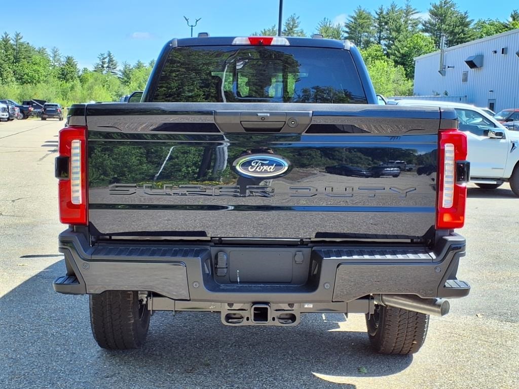 2025 Ford F-350 XL photo 33