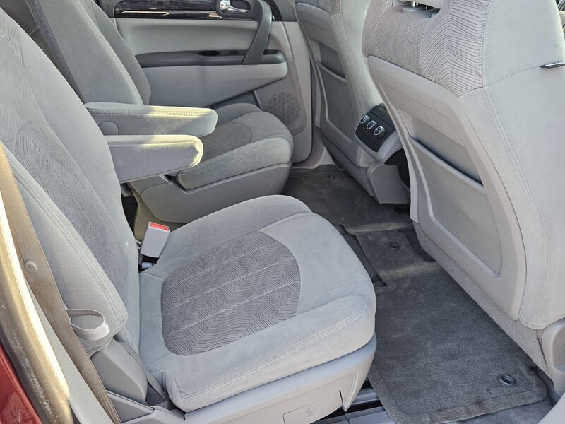 2016 Buick Enclave Convenience photo 11
