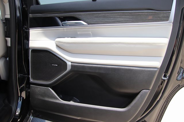 2022 Jeep Wagoneer Series II photo 17
