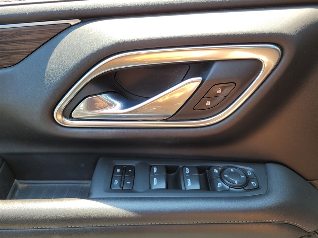 2021 Chevrolet Tahoe Z71 photo 25