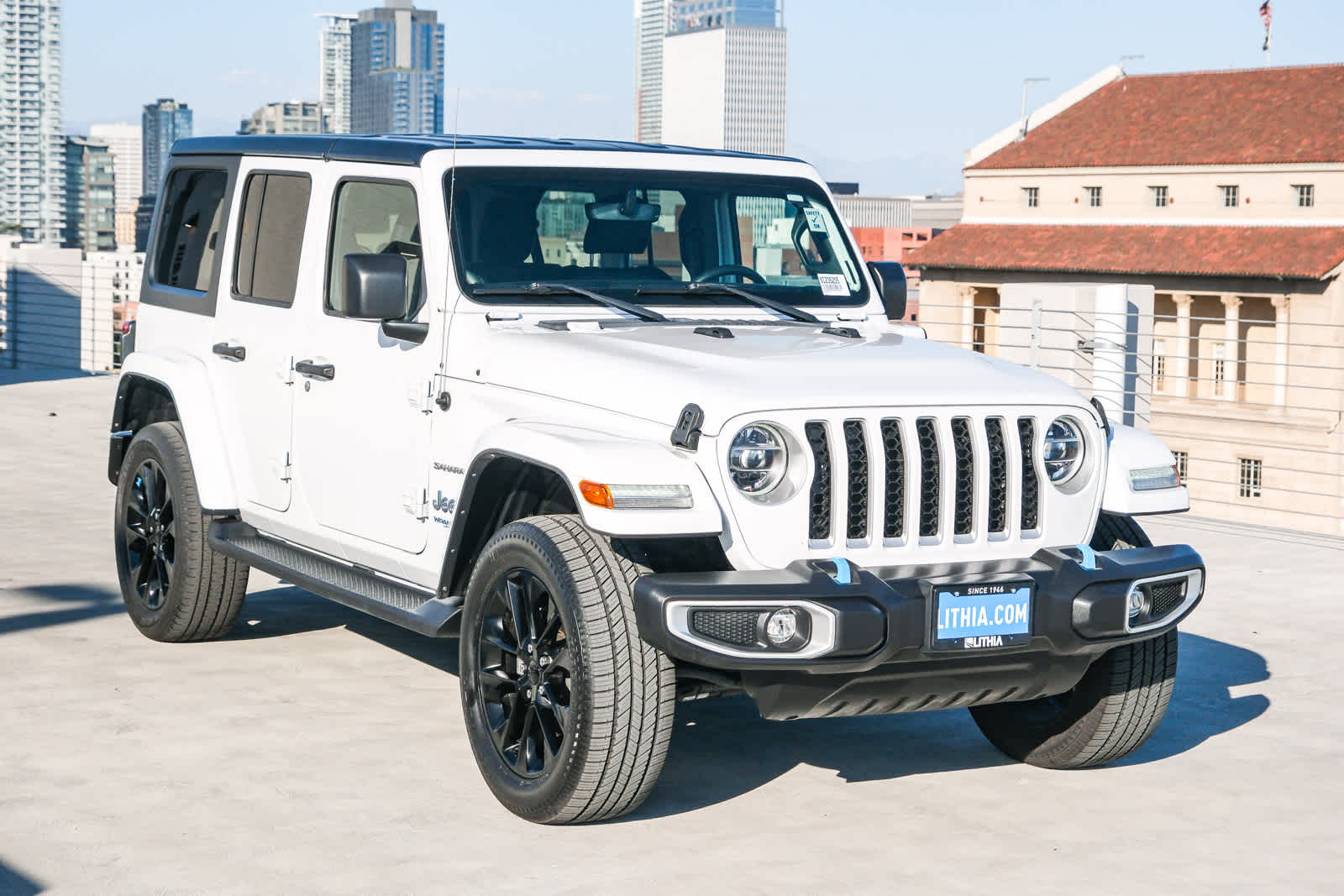 2022 Jeep Wrangler 4xe Unlimited Sahara photo 2