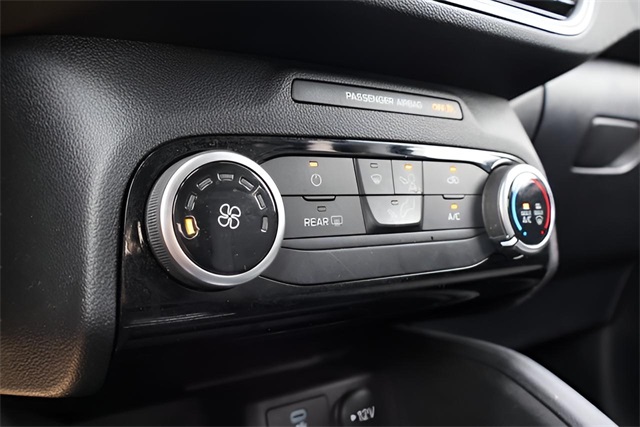 2022 Ford Escape SE photo 14