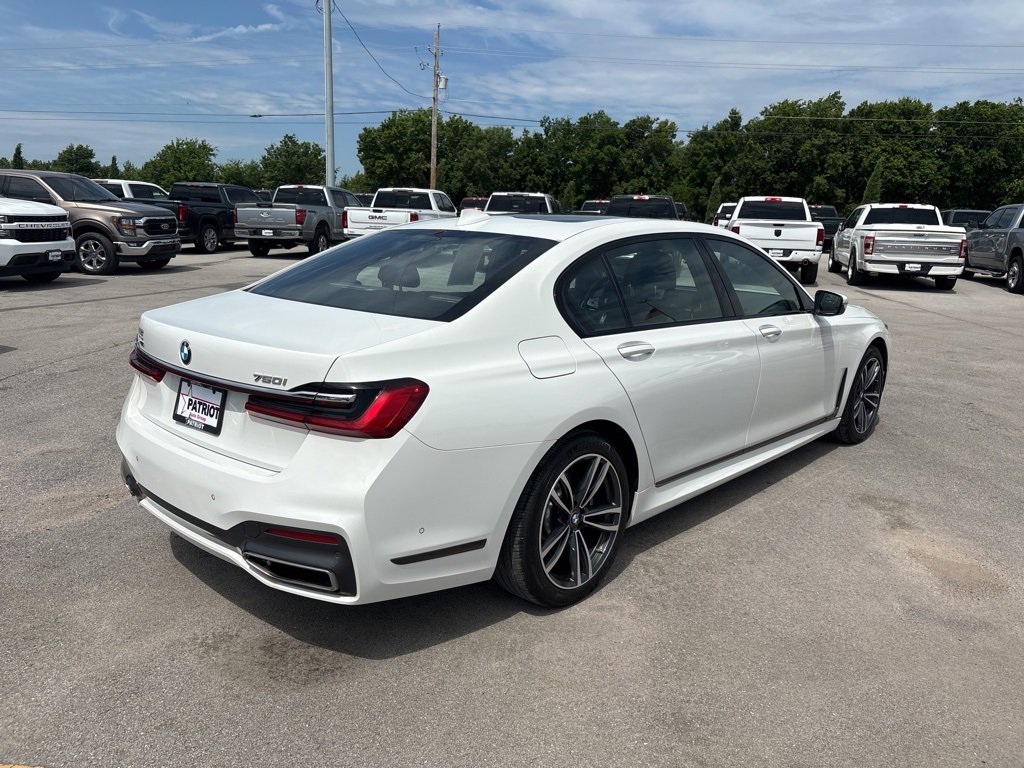 2020 Bmw 750i xDrive Sedan photo 4