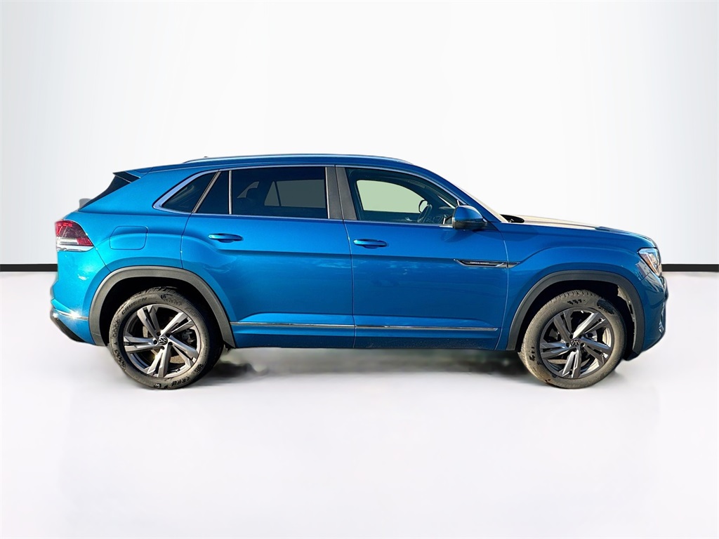 2024 Volkswagen Atlas Cross Sport SEL R-Line photo 4