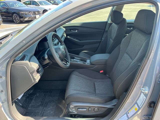 2025 Honda Accord SE photo 12