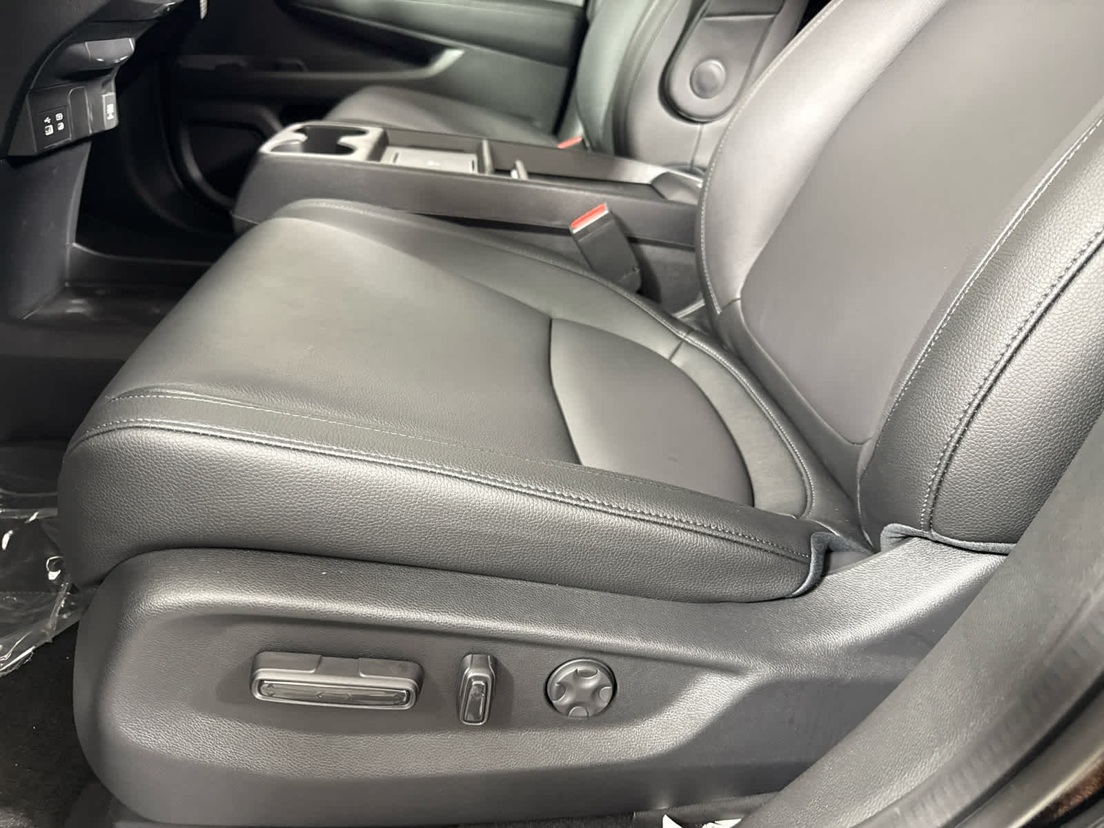 2026 Honda Odyssey EX-L photo 9