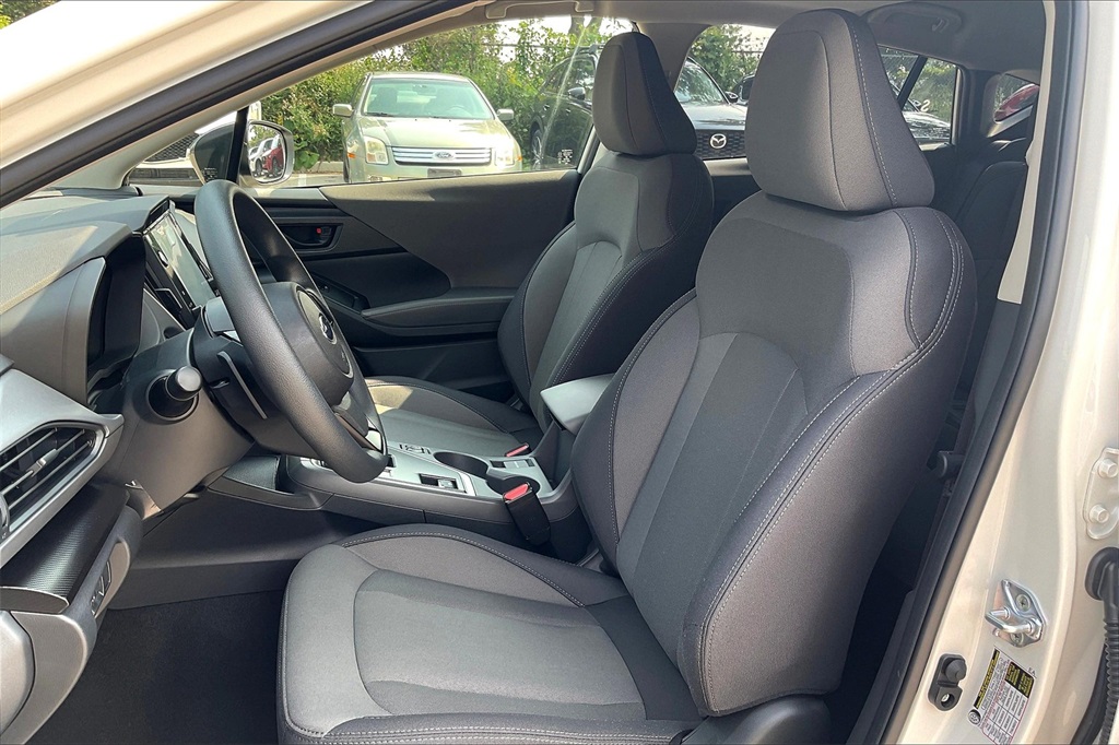 2025 Subaru Crosstrek Premium photo 7