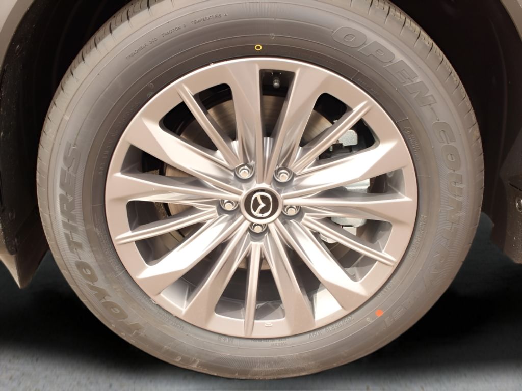 2025 Mazda CX-90 Preferred photo 8