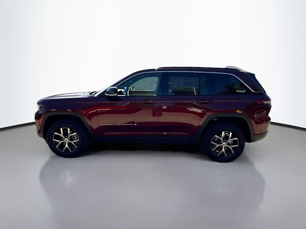 2025 Jeep Grand Cherokee Limited photo 4