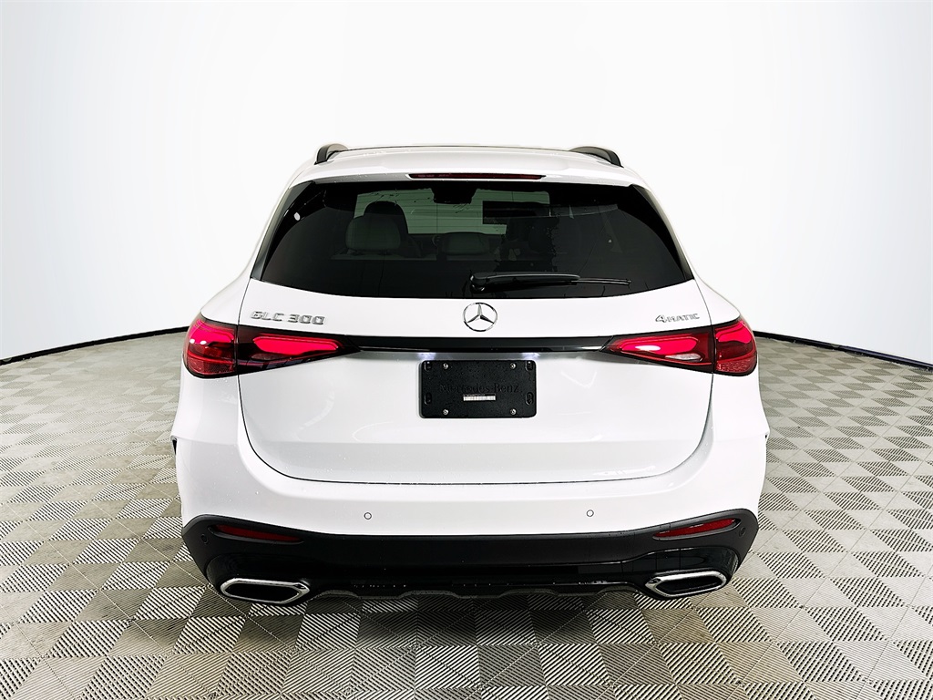 2026 Mercedes Benz GLC 300 4MATIC photo 6