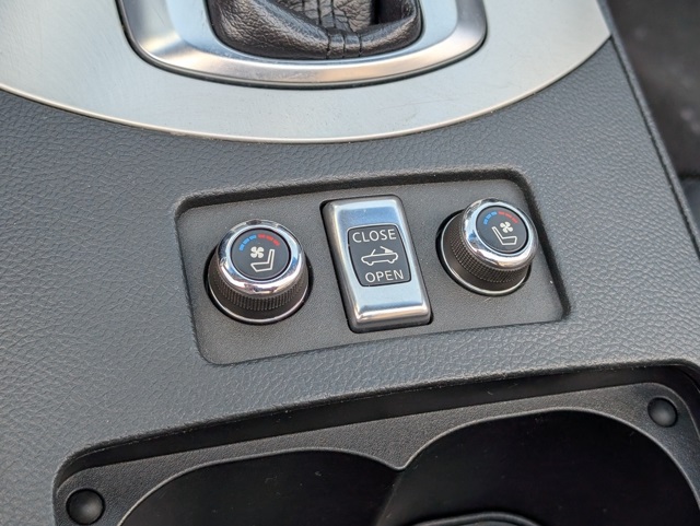2009 Infiniti G37 Base Convertible photo 17