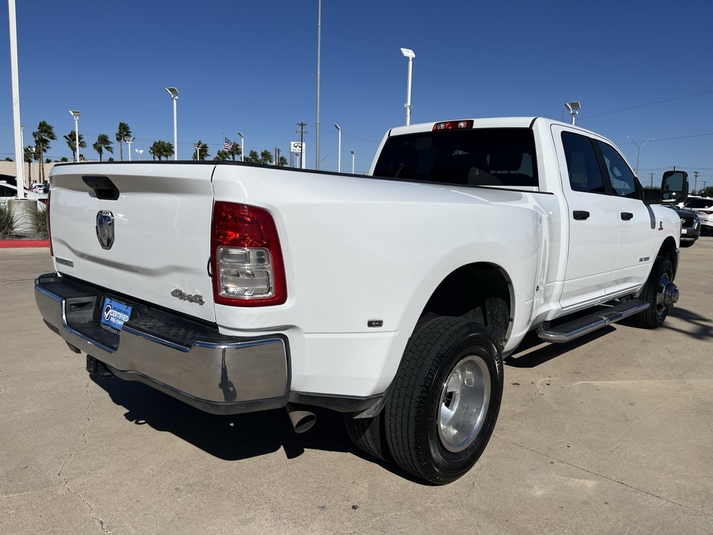 2024 Ram 3500 Big Horn photo 3