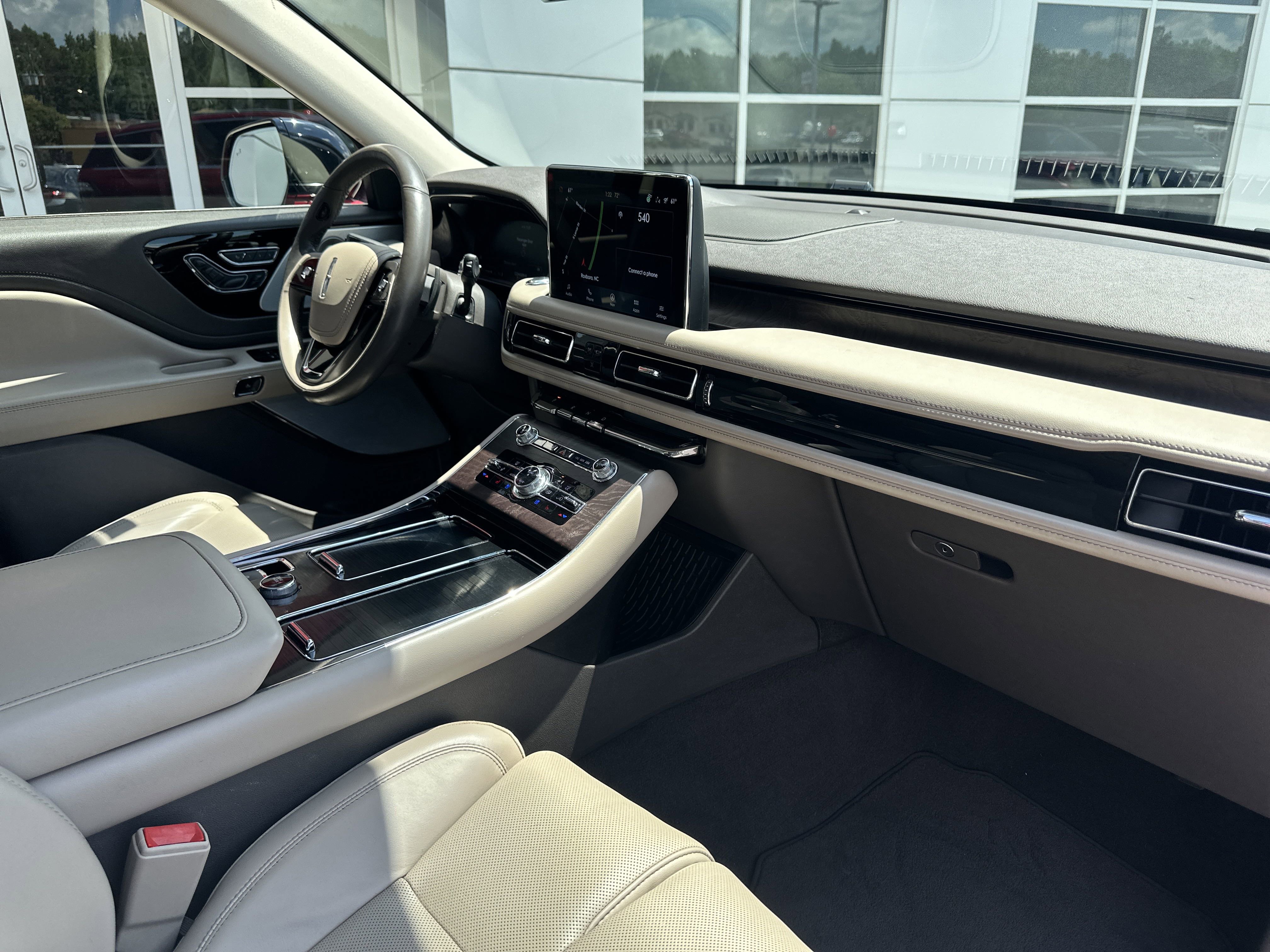 2021 Lincoln Aviator Reserve photo 16