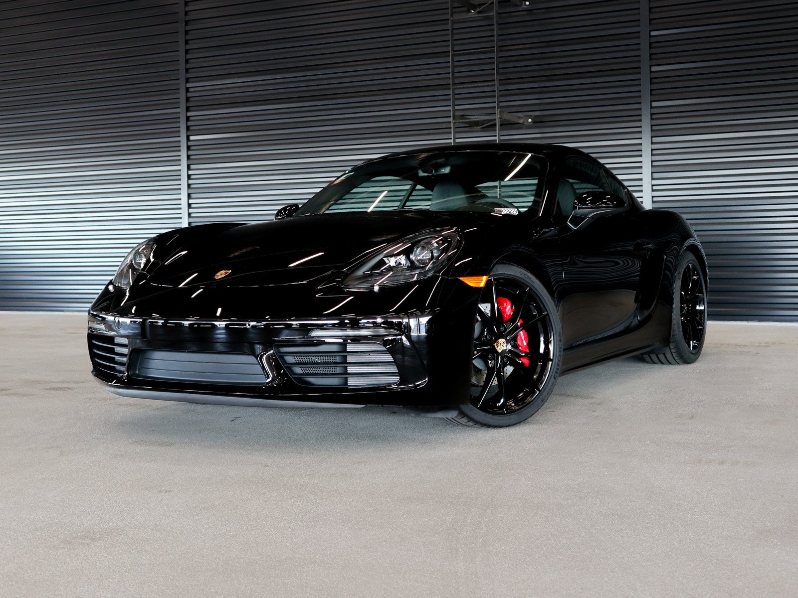 New 2025 Porsche 718 Cayman S