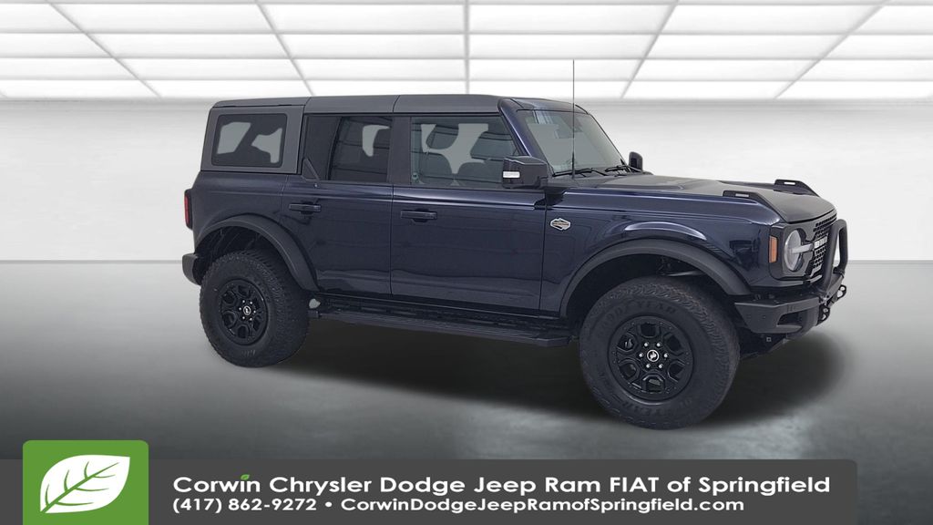 2021 Ford Bronco Wildtrak photo 2