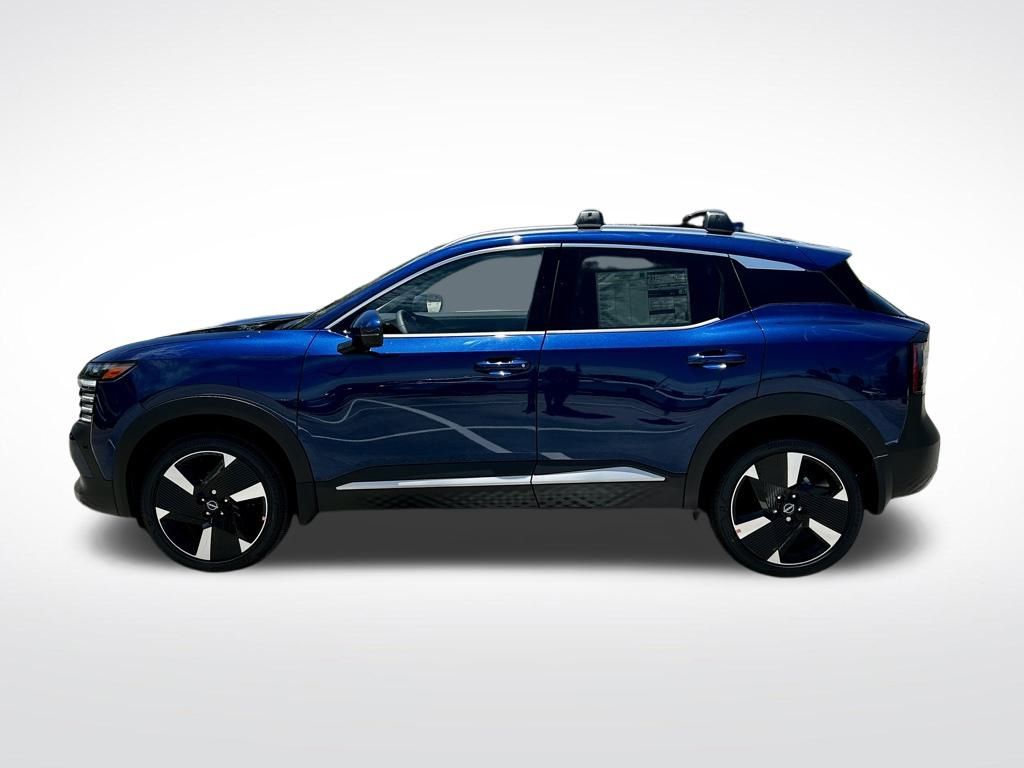 2025 Nissan Kicks SR photo 3