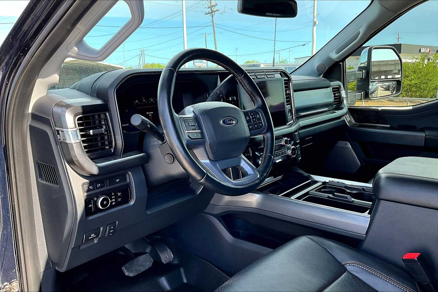 2023 Ford F-250 photo 33