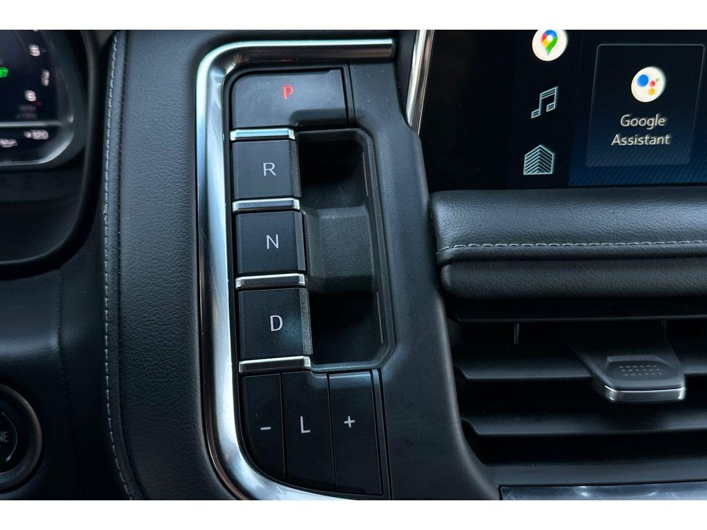 2022 Chevrolet Suburban 1500 Z71 photo 34