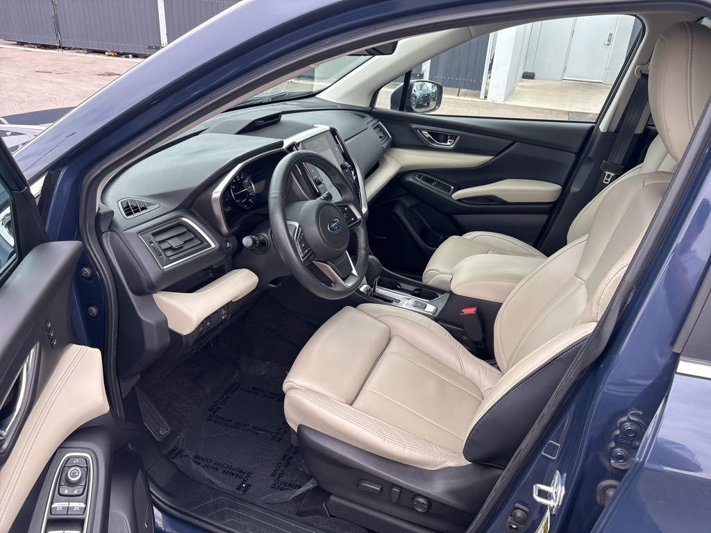 2023 Subaru Ascent Limited photo 8