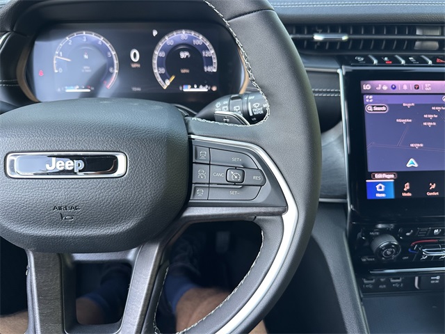 2025 Jeep Grand Cherokee Limited photo 41