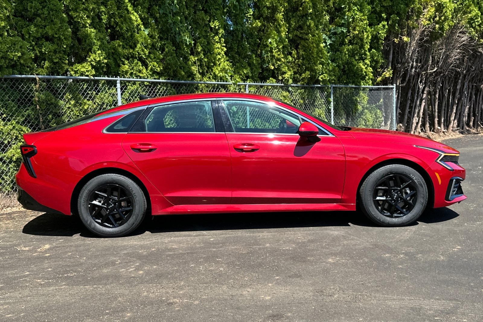 2025 Kia K5 LXS photo 3