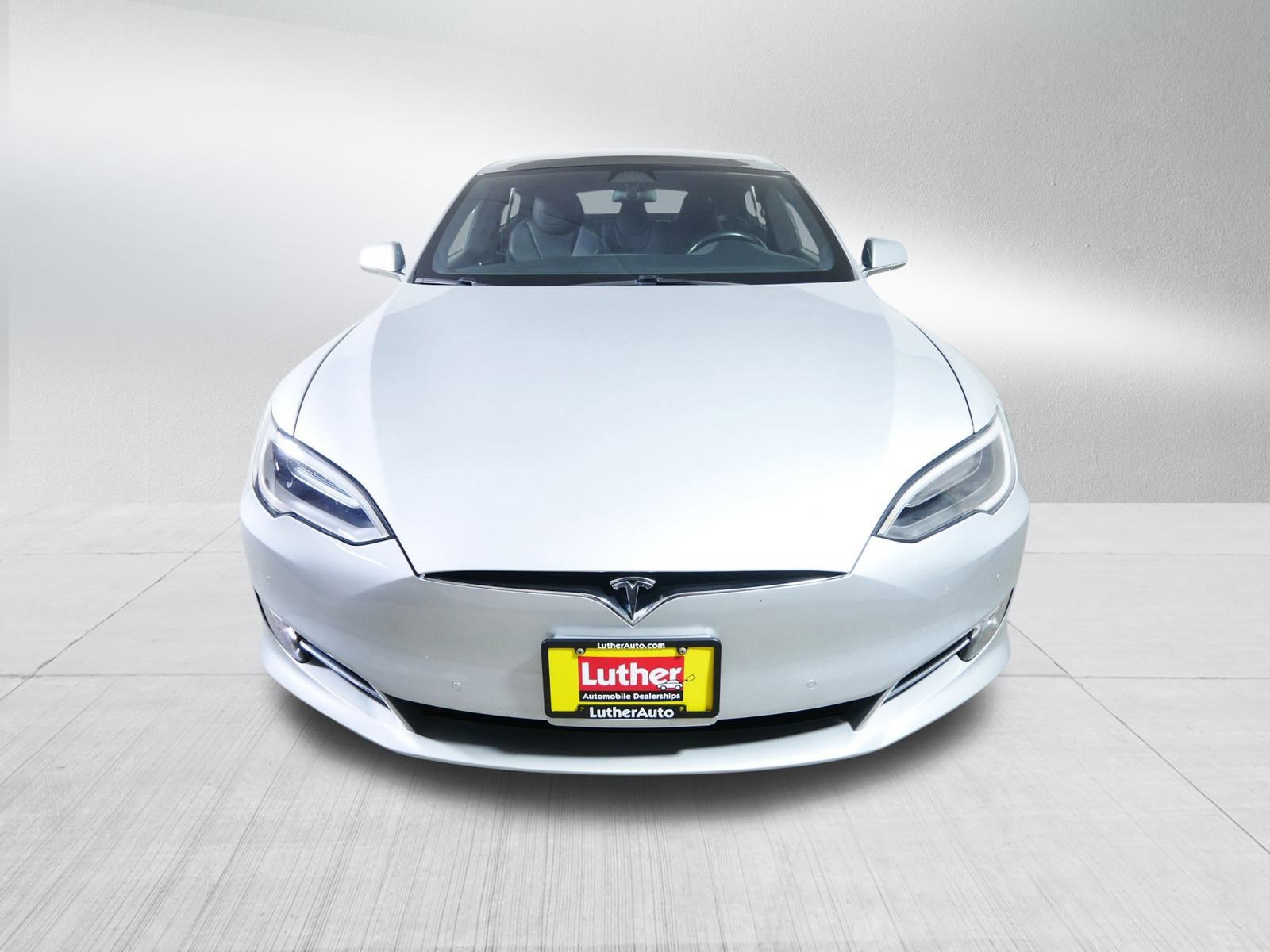 Used 2017 Tesla Model S 75D with VIN 5YJSA1E21HF187364 for sale in Golden Valley, MN