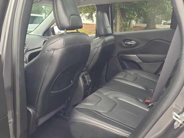 2019 Jeep Cherokee Limited photo 8