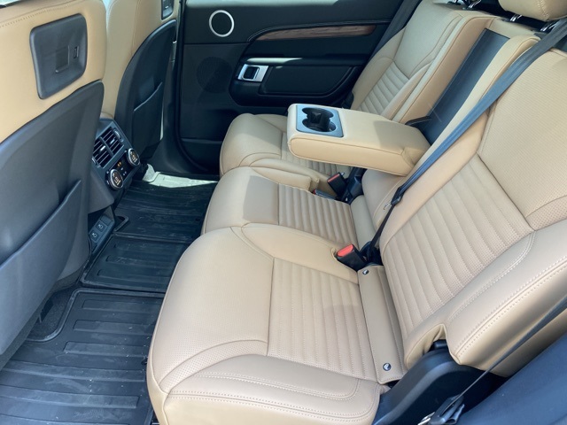 2025 Land Rover Discovery SE photo 22