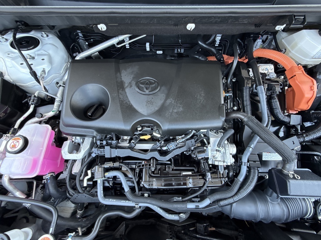 2023 Toyota RAV4 Hybrid XLE photo 28