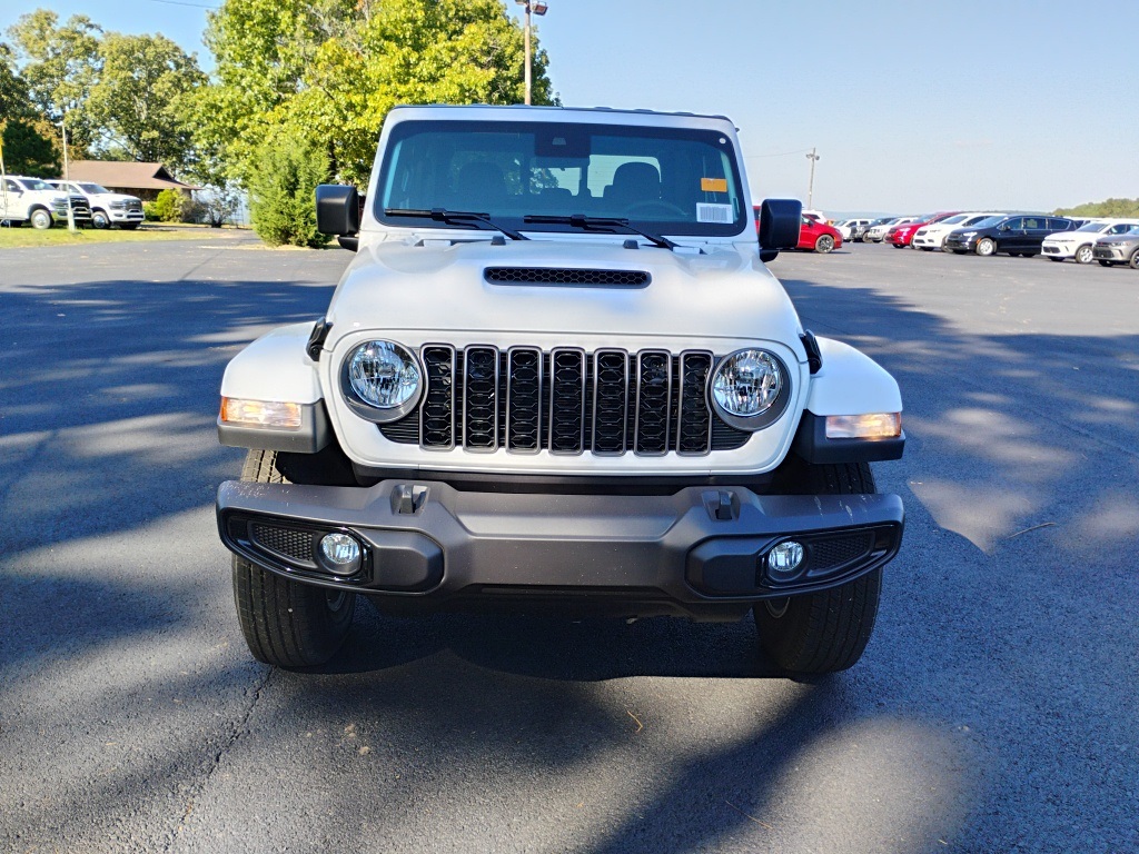 2025 Jeep Gladiator Sport S photo 2