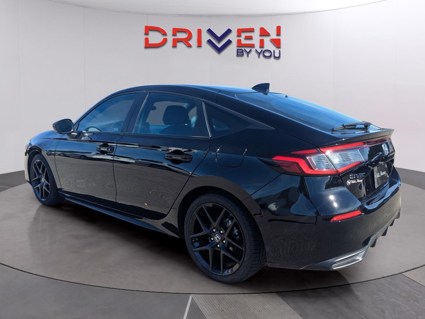 2024 Honda Civic Hatchback Sport photo 3
