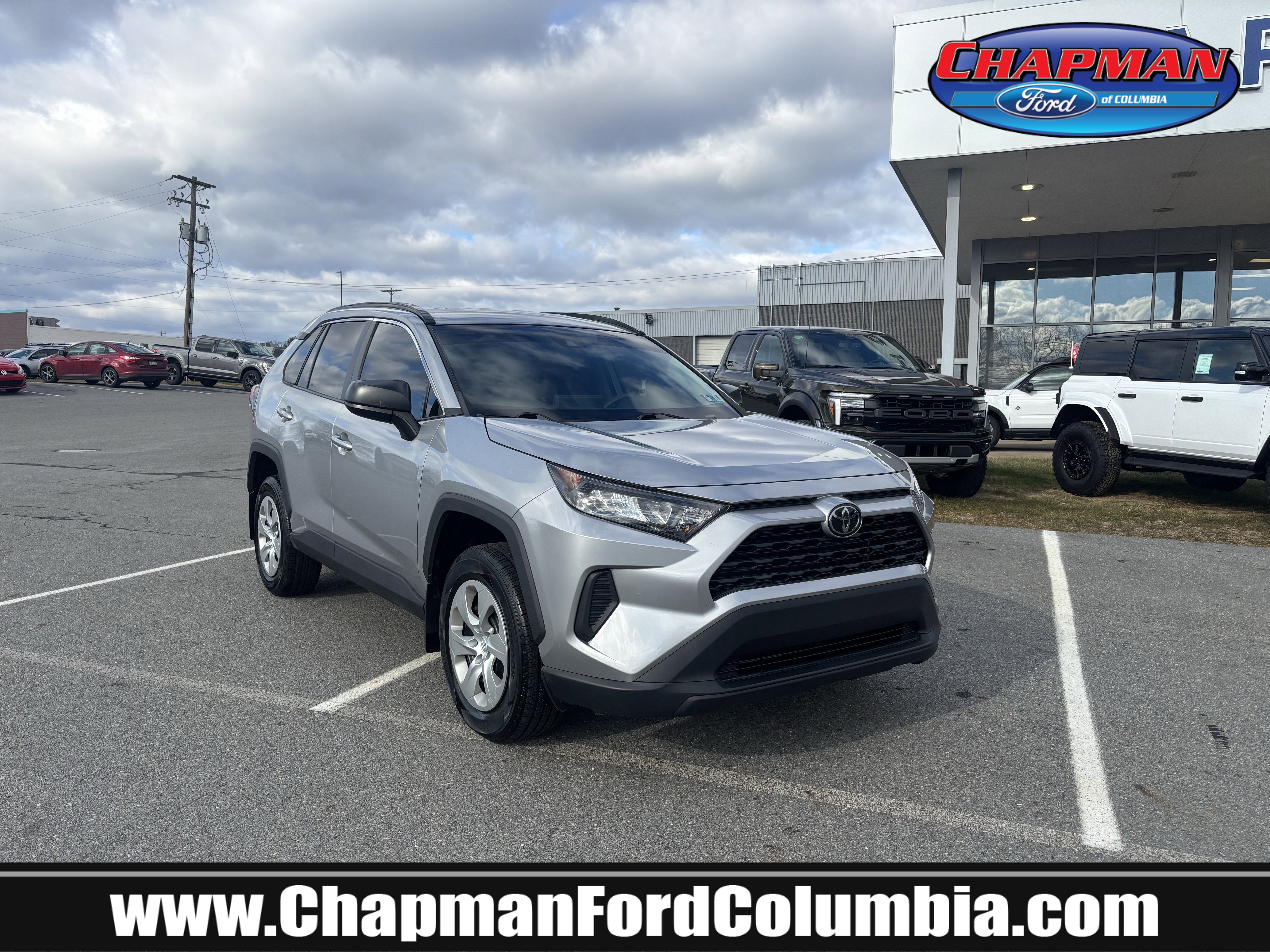 2019 Toyota RAV4 LE