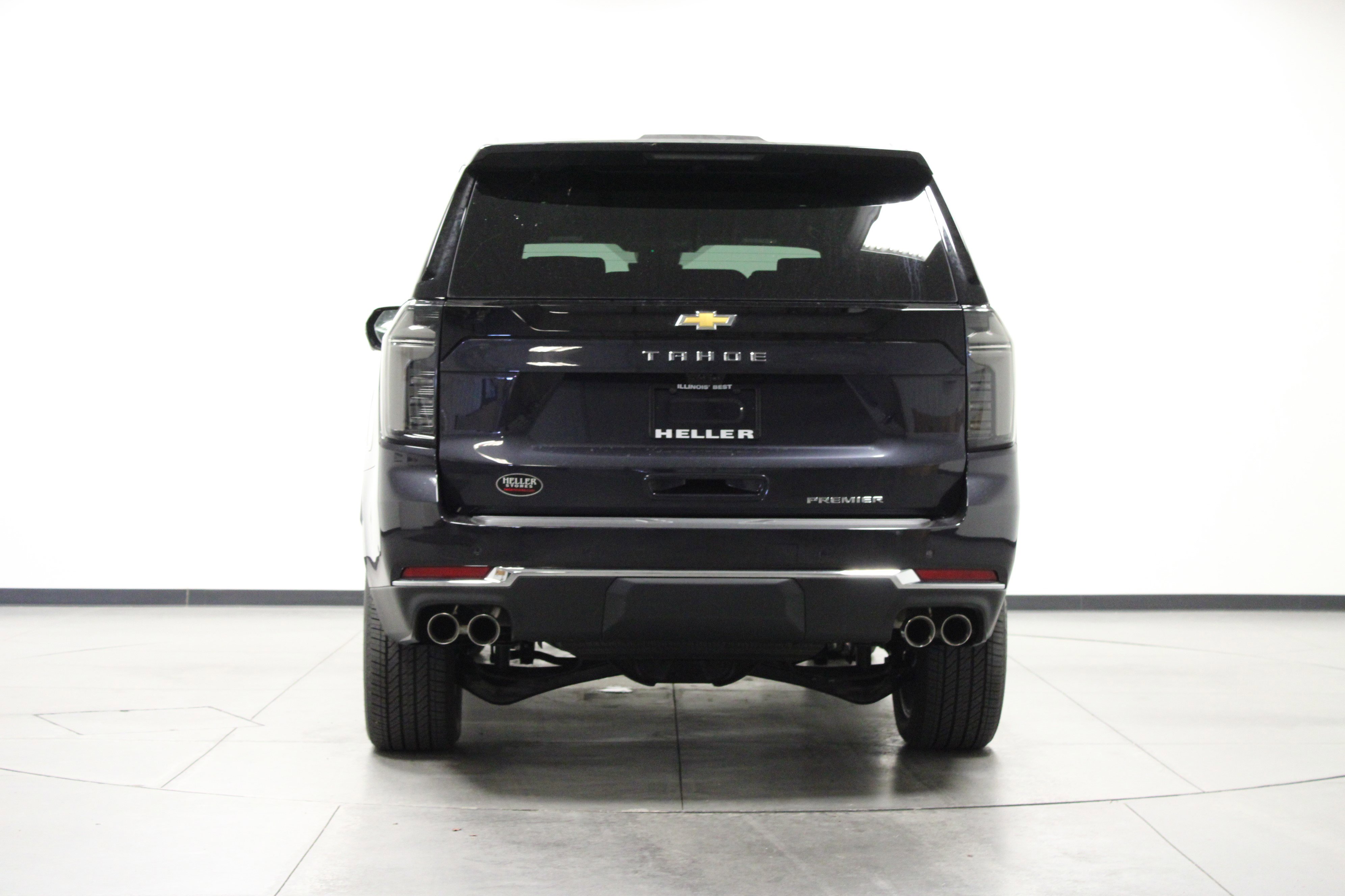 2025 Chevrolet Tahoe Premier photo 3