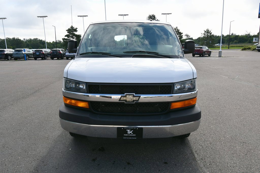 2015 Chevrolet Express Cargo 2500 photo 2