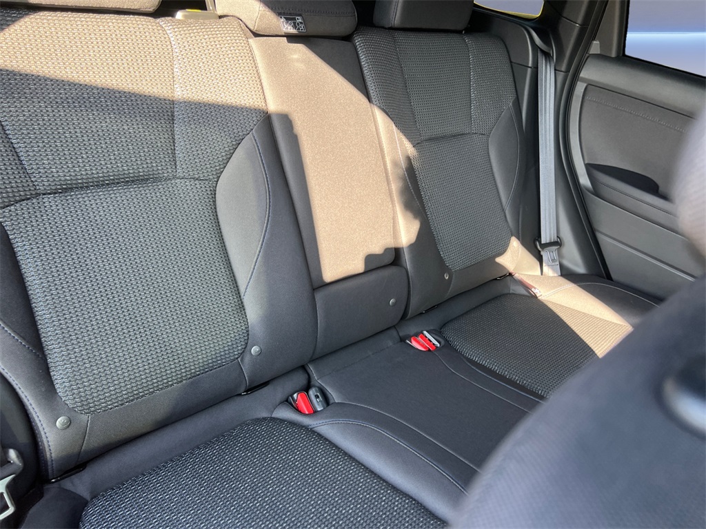 2025 Subaru Forester Premium Base photo 17