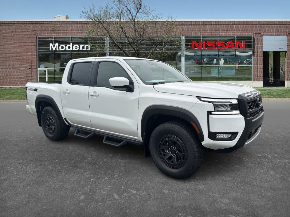 2025 Nissan Frontier PRO-4X photo 5
