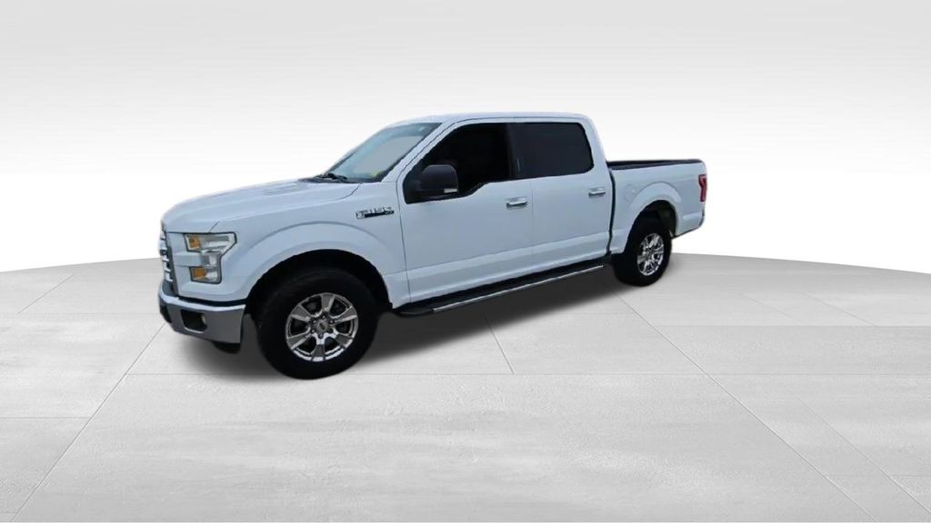 2016 Ford F-150 XLT photo 2