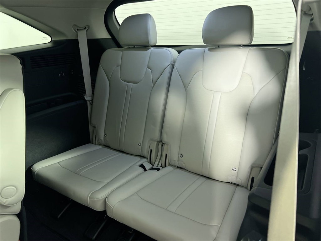 2025 Kia Sorento SX photo 27