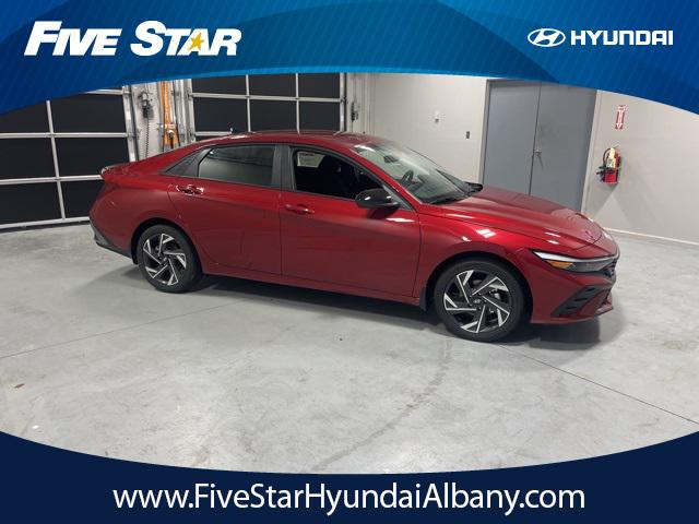 2025 Hyundai Elantra SEL's photo