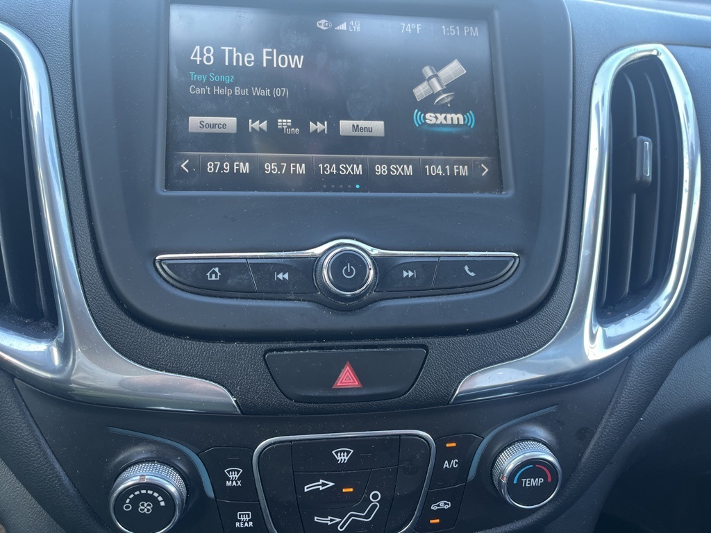2018 Chevrolet Equinox LT photo 8