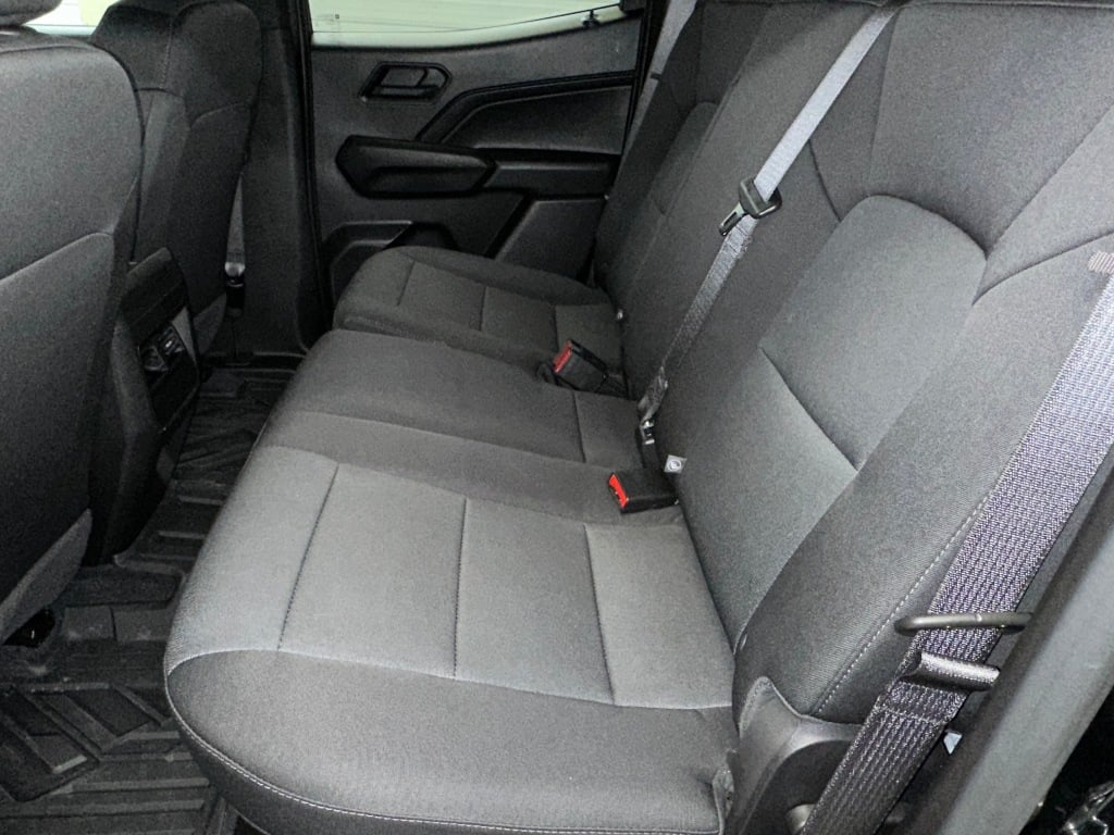 2023 Chevrolet Colorado Trail Boss photo 2