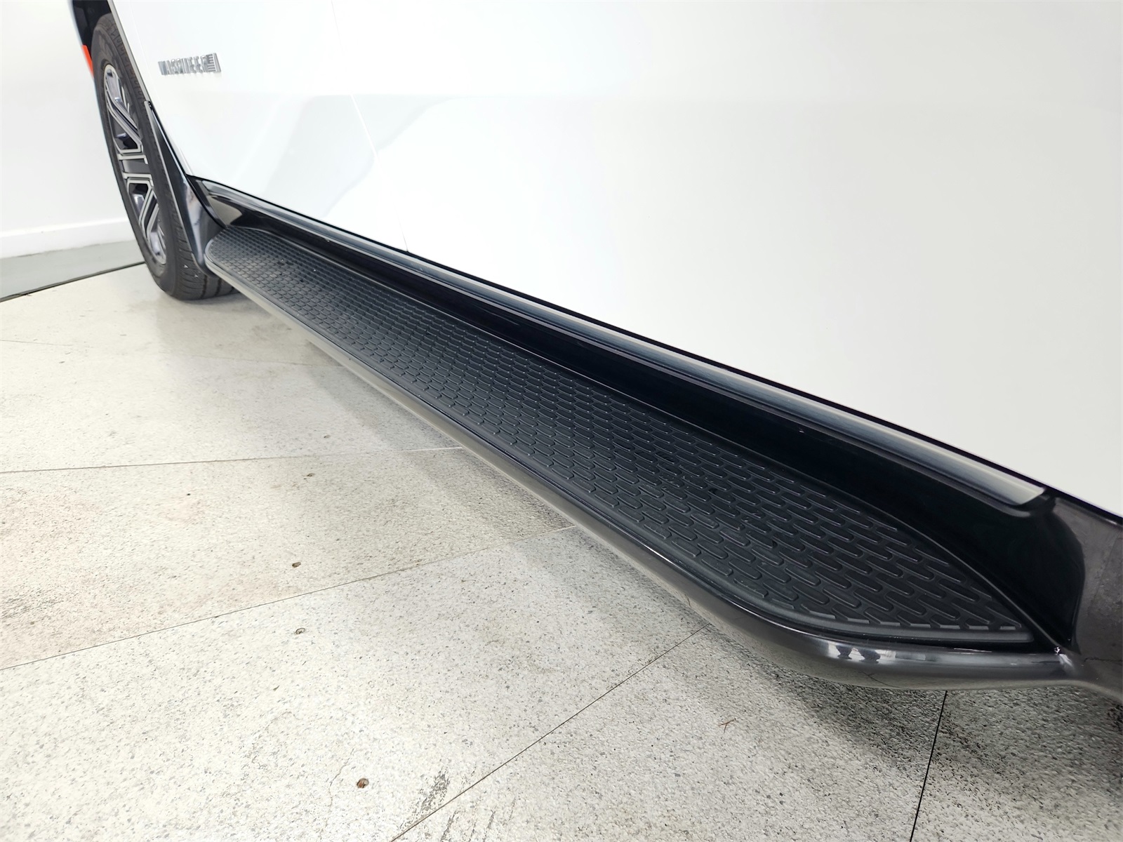 2024 Jeep Wagoneer Series II photo 52