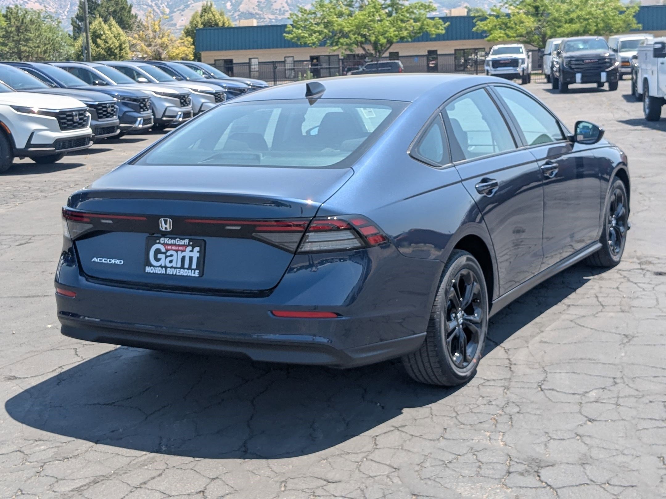 2025 Honda Accord 1.5T SE photo 3