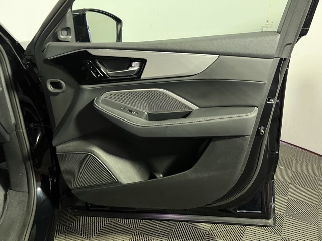 2023 Acura MDX Technology SH-AWD photo 31